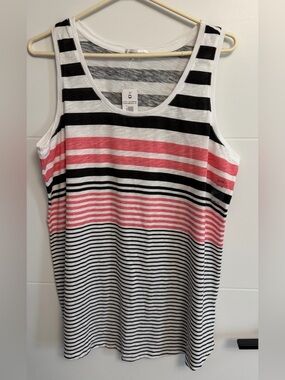 ✨NWT✨Warehouse One: Women's Tank Top (ptp approx 21.5in) - Size 1X